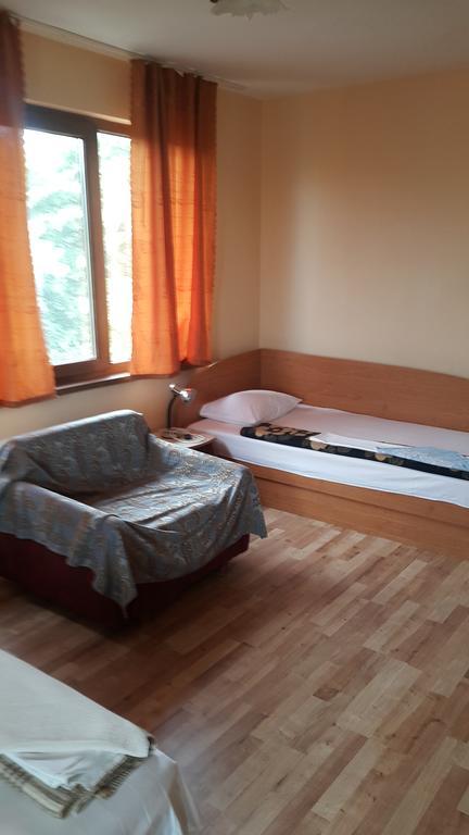 Nelly Guest House Sozopol Exteriör bild